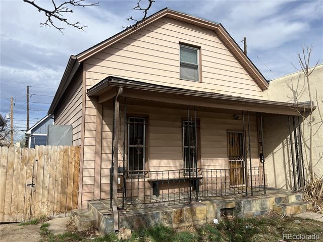Building Photo - 677 Galapago St