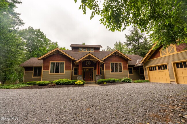 Foto del edificio - 22 Kendrick Hill Rd