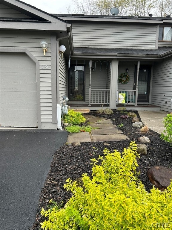 Building Photo - 6180 Heddy Ln