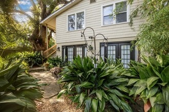 Building Photo - 1338 Wolfe St