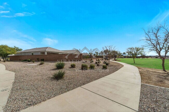 Foto del edificio - 17878 N Pietra Rd