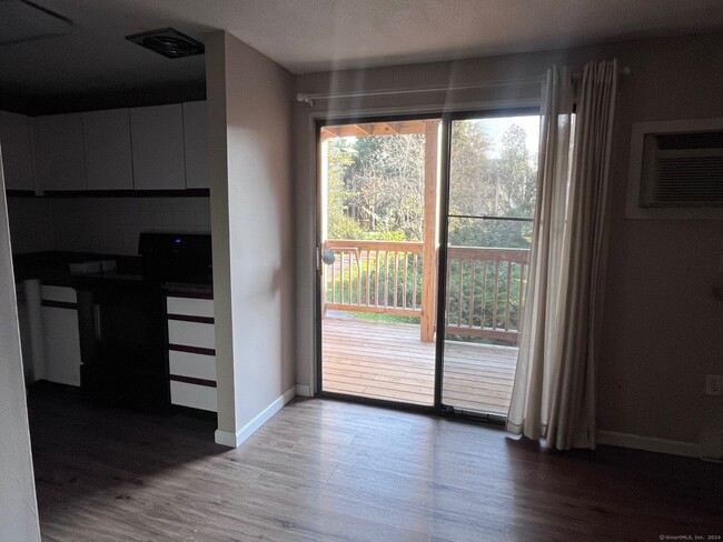 Building Photo - 280 Burgundy Hill Ln