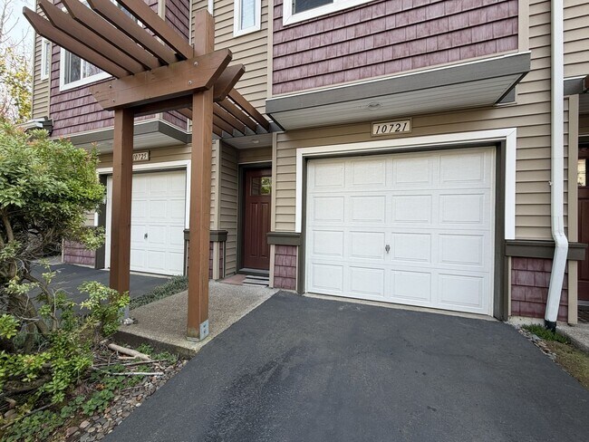 Foto del edificio - 10721 NE Gateway Pl