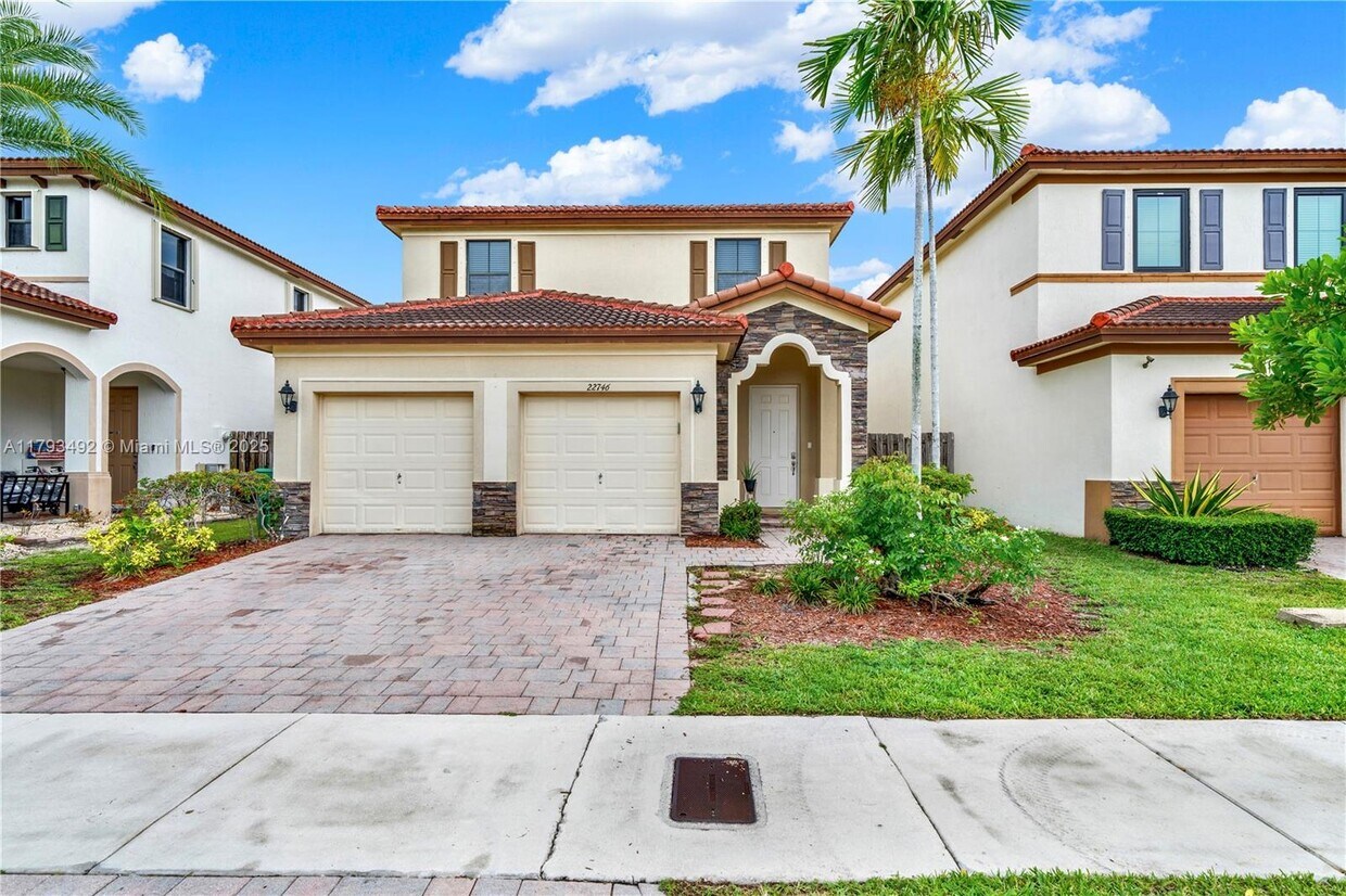Foto principal - 22746 SW 92nd Pl