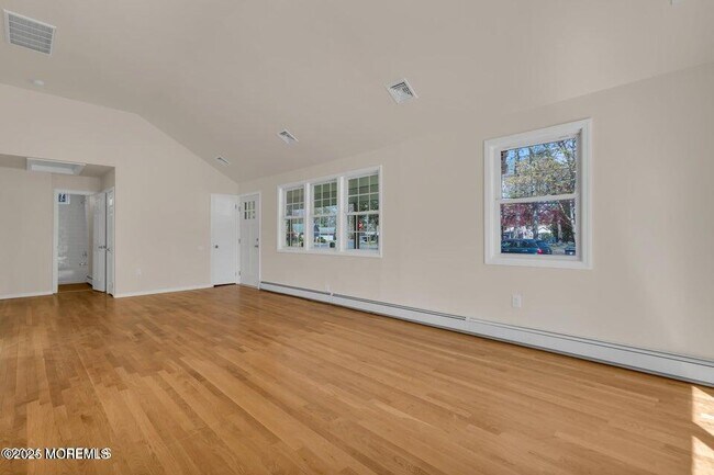 Foto del edificio - 34 Chadwick Ave