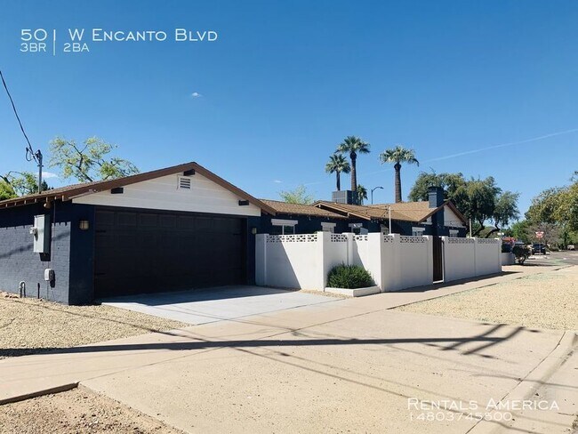 Building Photo - 501 W Encanto Blvd