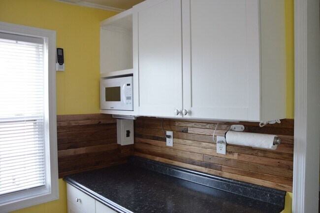 Foto del edificio - Newly Remodeled 1 Bedroom