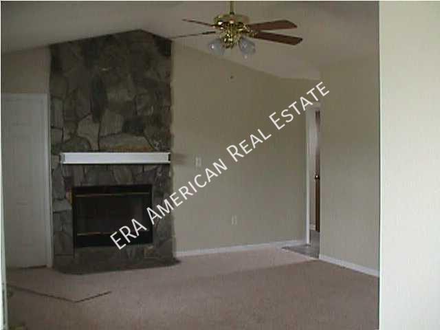 Building Photo - 217 Southview Dr