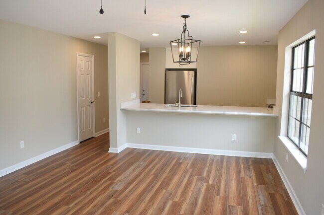 Foto del edificio - 1731 41st St