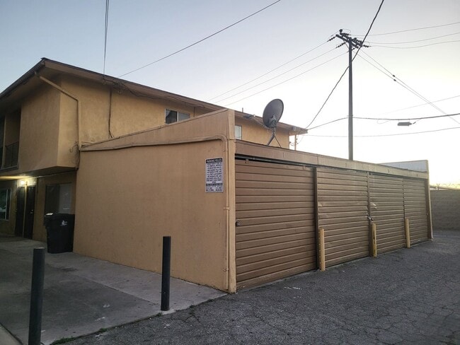 Foto del edificio - 3351 E Andy St