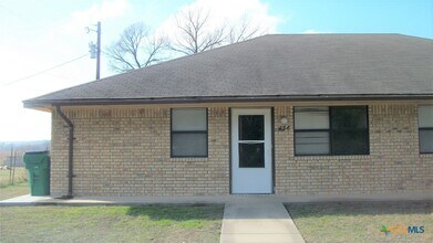 Building Photo - 434 County Rd 4616