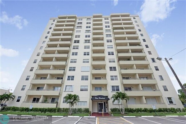 Foto del edificio - 900 NE 18th Ave