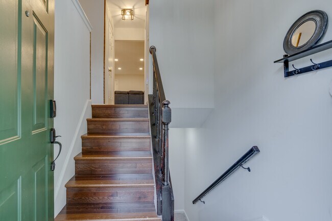 Foto del edificio - 3700 Roxbury Ln