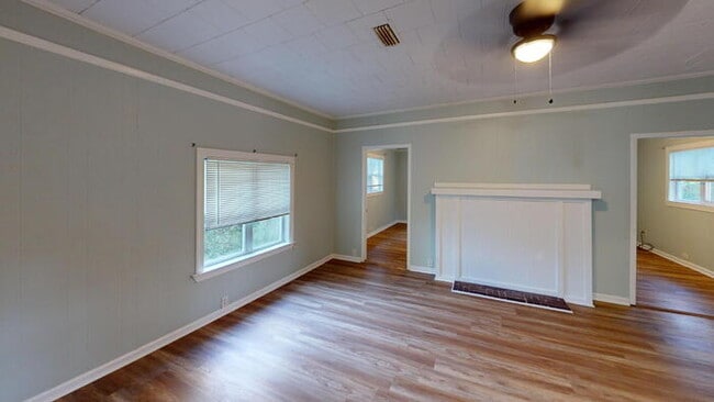 Building Photo - Room to Breathe on Nearly an Acre — Pensacola Opportunity (Additional photos coming soon)