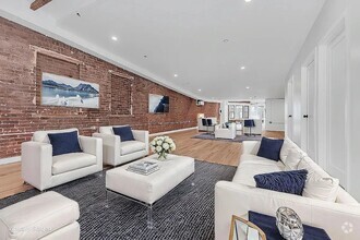 Building Photo - 75 Bowery