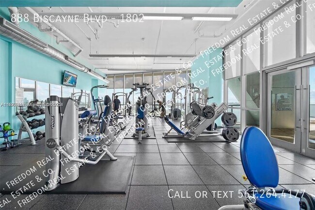 Foto del edificio - 888 Biscayne Blvd