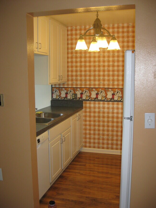 Foto del edificio - 3400 Stanford Rd
