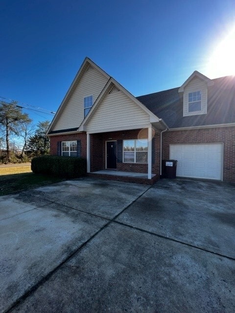 Exterior - 275 Dale Ln