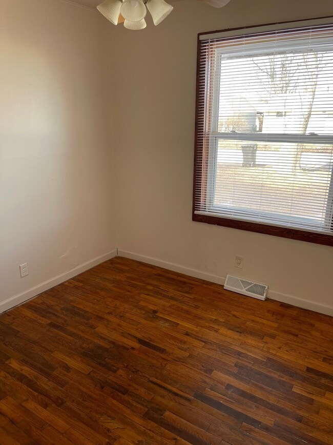 Foto del edificio - 1017 Northwood St