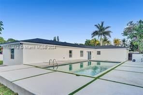 Building Photo - 5 br, 4 bath House - 515 NE 142nd St # 515