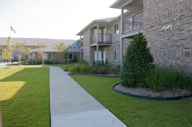 Building Photo - 8280 Cypress Rd