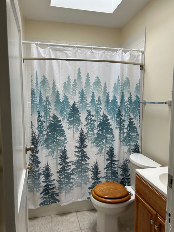 249 Water St Unit 1, Quincy, MA 02169 Room for Rent in Quincy, MA