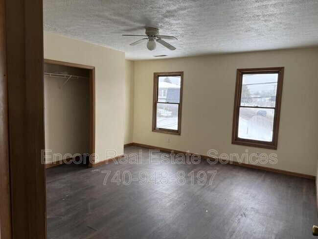 Foto del edificio - 91 N Buena Vista St