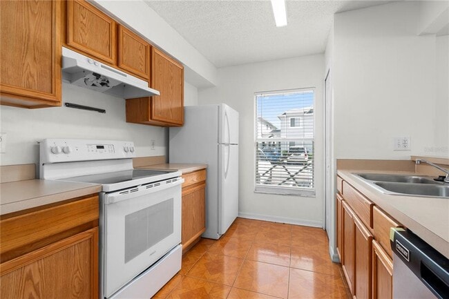 Building Photo - 4110 Waterside Island Ct