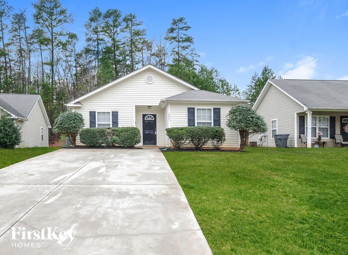 Primary Photo - 5823 Hamilton Oaks Dr