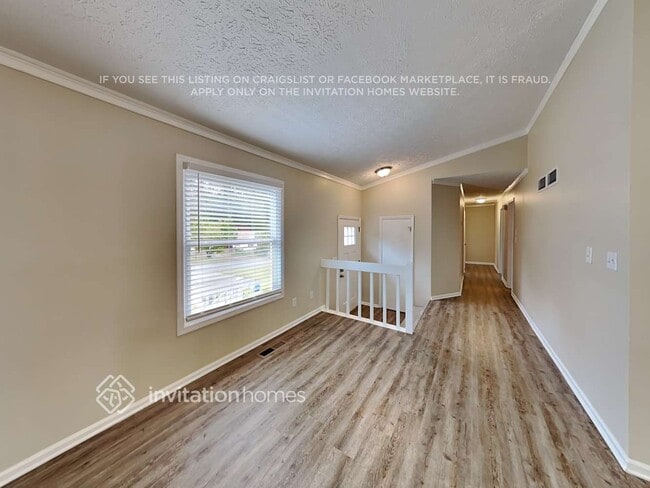 Foto del edificio - 4030 Leicester Dr NE