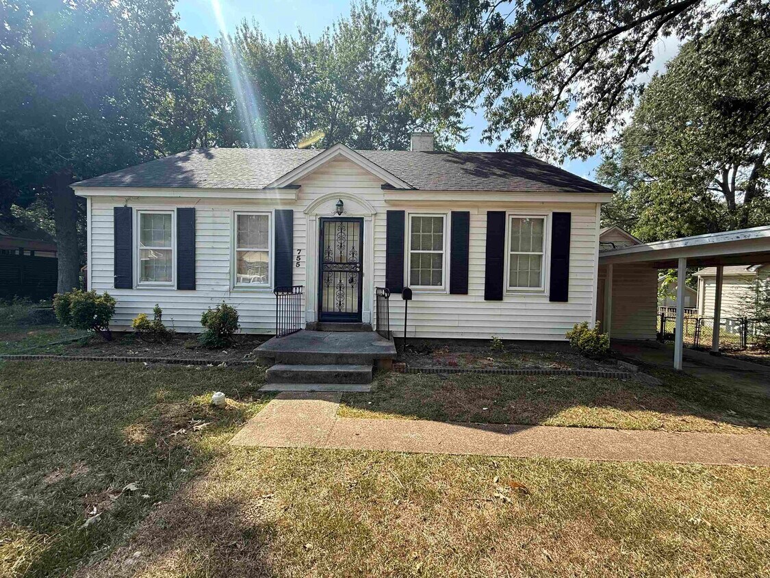Foto principal - 755 Watson St
