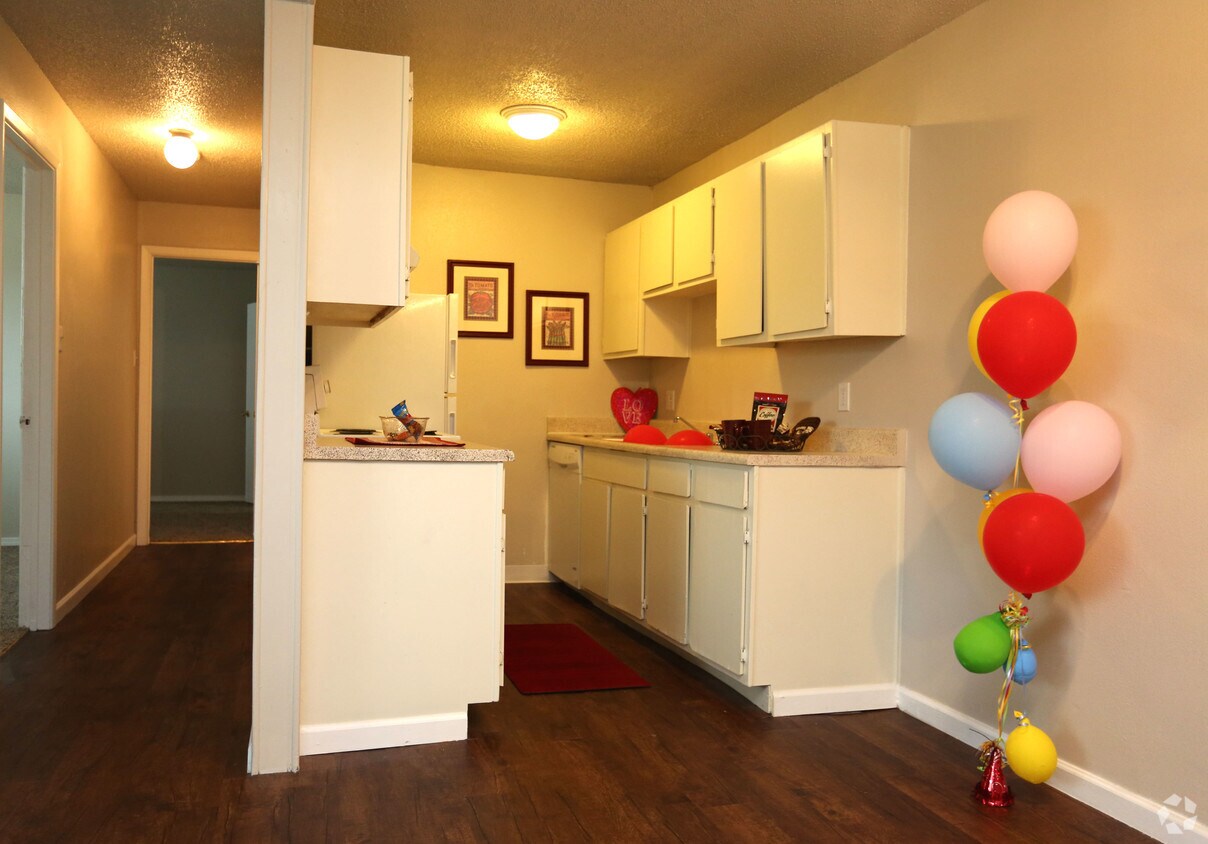 Amarillo Square Apartments Amarillo, TX