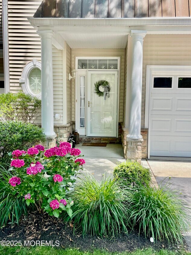 Foto principal - 8 Bay Breeze Court