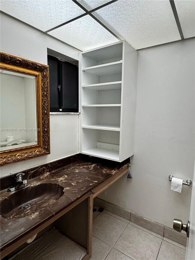 Foto del edificio - 8500 SW 133rd Avenue Rd