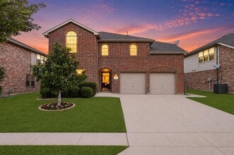 Building Photo - 9121 Liberty Crossing Dr