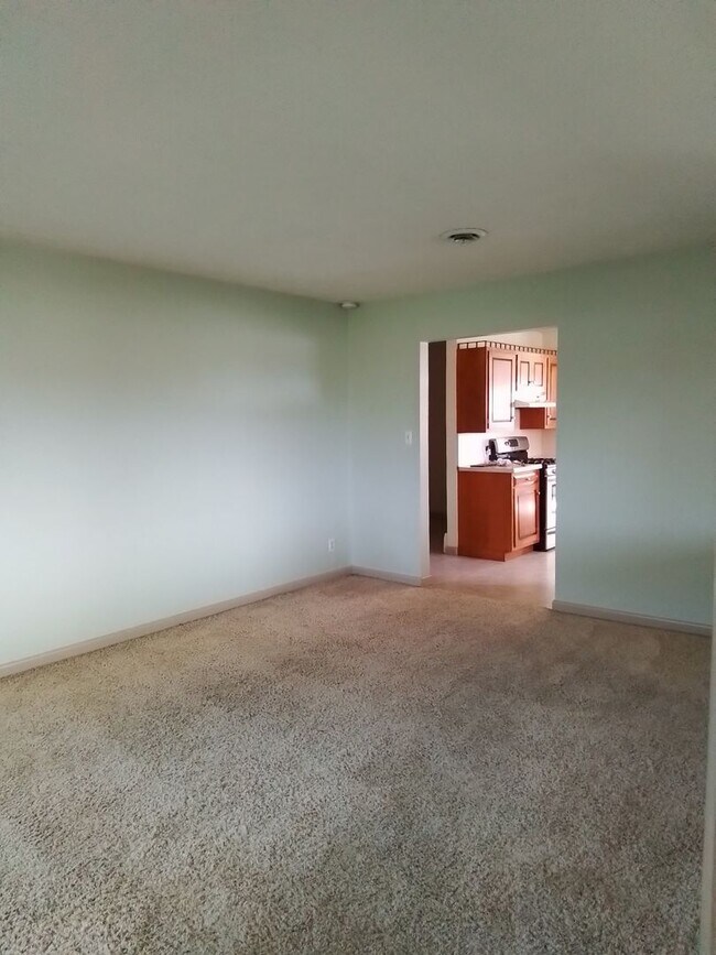 Foto del edificio - Single family home w / elbow room in Bozeman