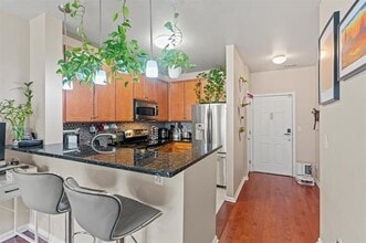 Building Photo - 24 Ave at Port Imperial