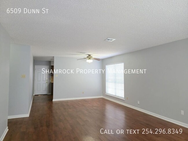 Building Photo - 2/2 Duplex Near Richland Mall