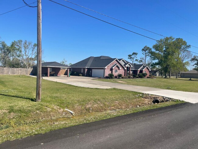 Foto del edificio - Luxury Rental!