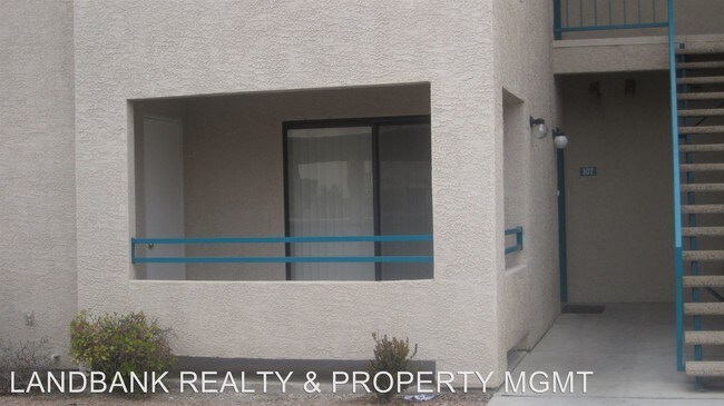 Foto del edificio - 5111 Lindell Rd