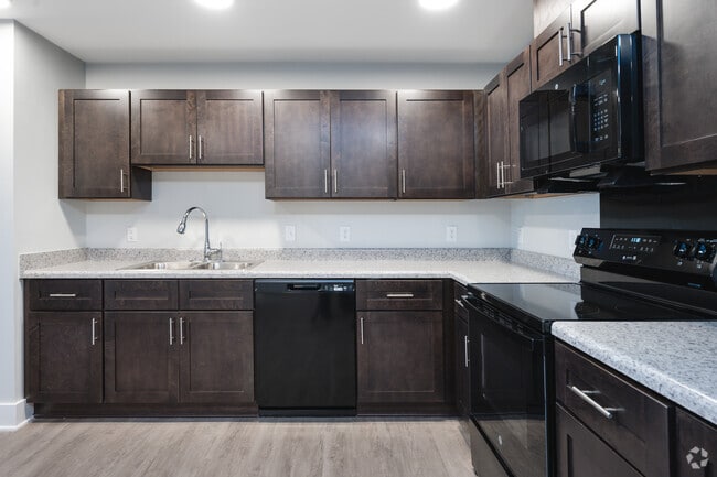 2 habitaciones, 1 baño, 1,054 pies cuadrados, cocina - Cherokee Landing