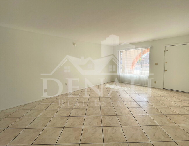 Photo - 4746 W Aster Dr House