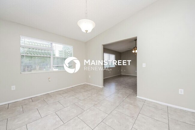 Building Photo - 3 Bedroom Pet-Friendly Home in Winter Haven, FL with Main Street Renewal