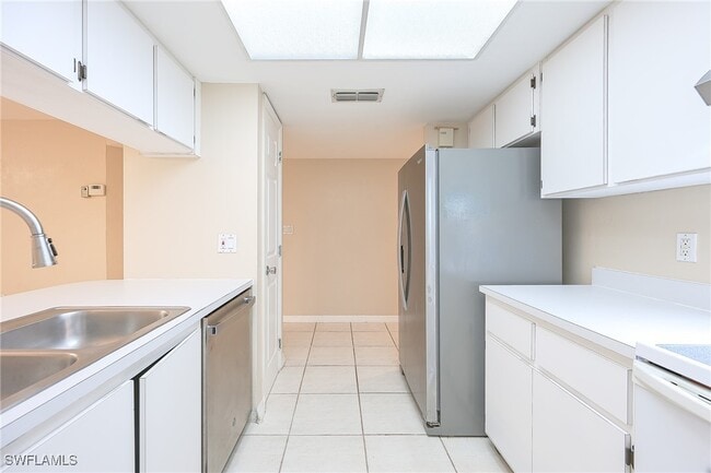 Foto del edificio - 2370 Naples Trace Cir