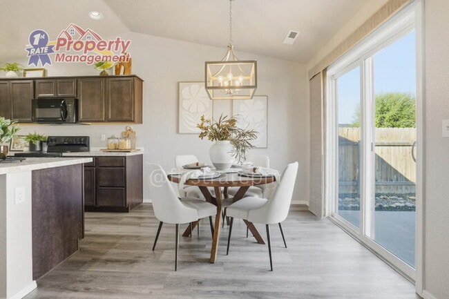 Building Photo - 12794 Conner St