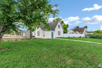 Building Photo - 96 W 300 N Building Photo - 96 W 300 N