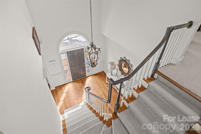 Building Photo - 5202 Carmel Club Dr