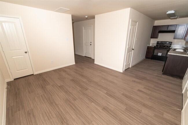 Foto del edificio - 4259 Silver Ranch Rd