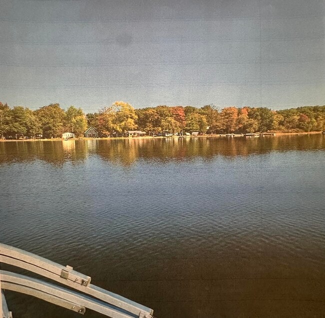 Building Photo - 5550 Joslin Dr