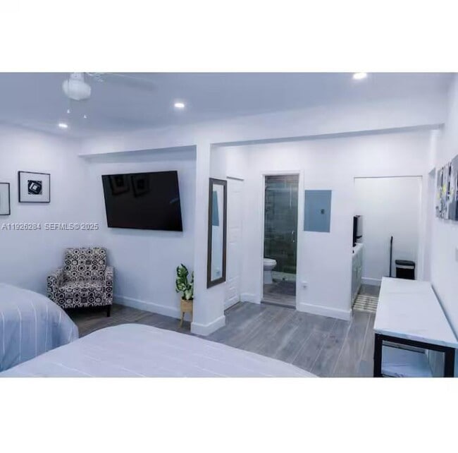 Foto del edificio - 1352 NW 52nd St